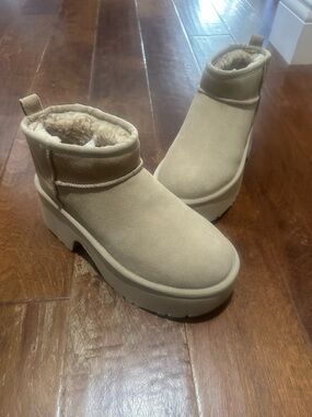 UGG Ultra Mini New Heights